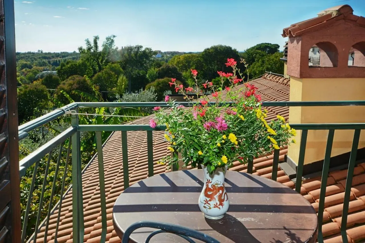 Apartment With Pool Albina 3 Umag