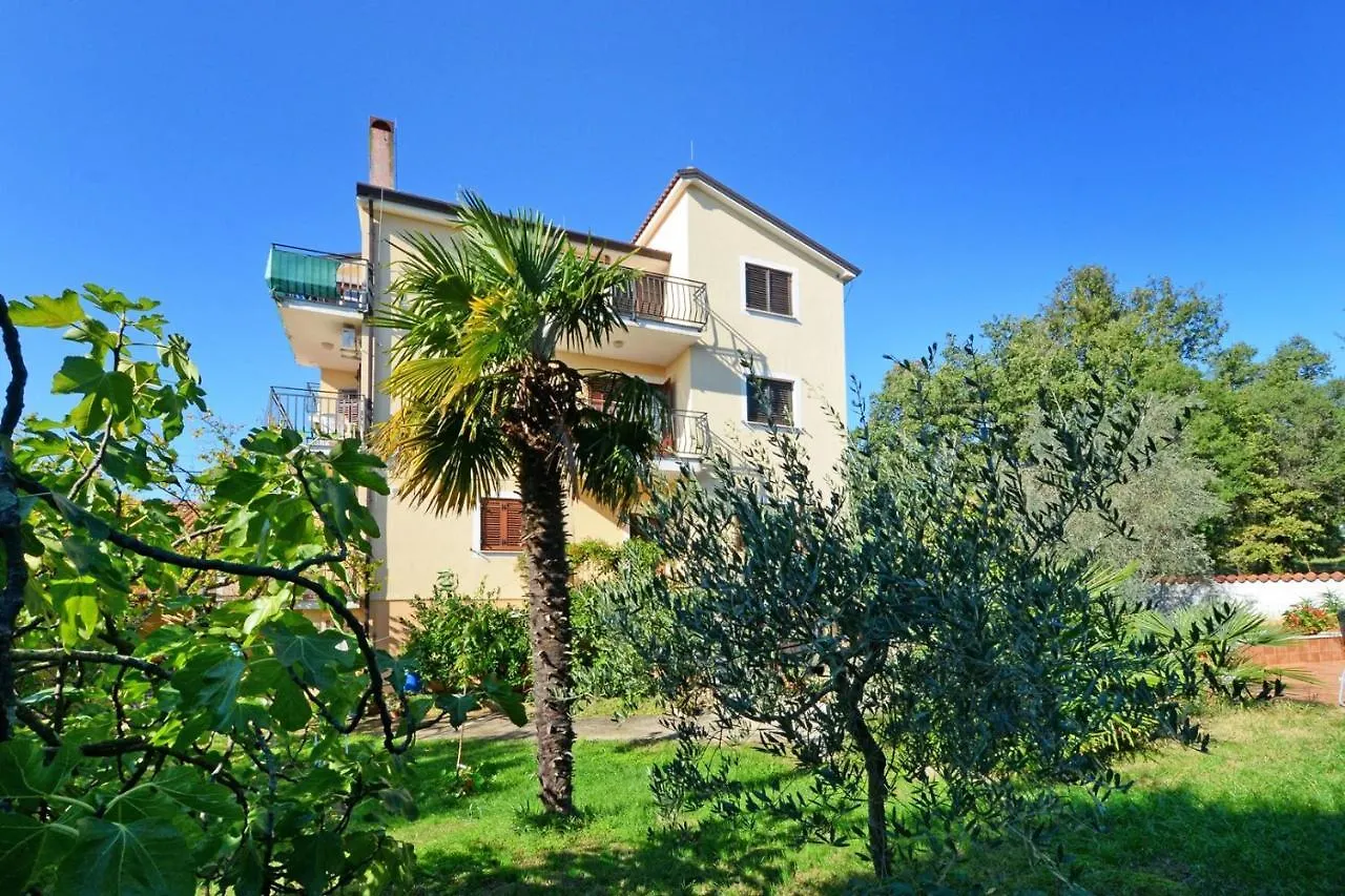 Apartment With Pool Albina 3 Umag